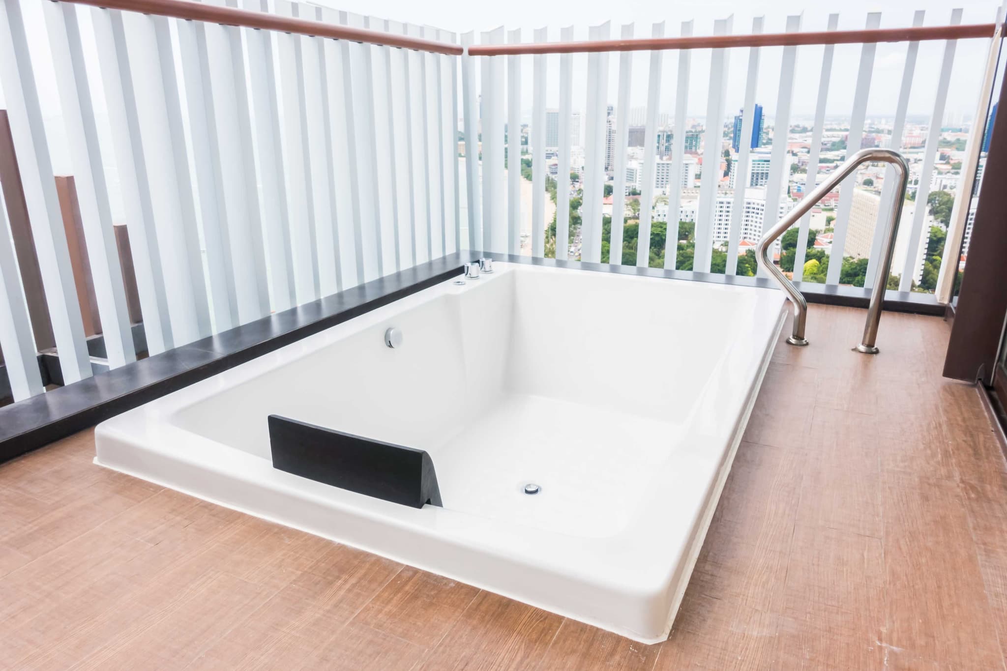 Jacuzzi en terrace